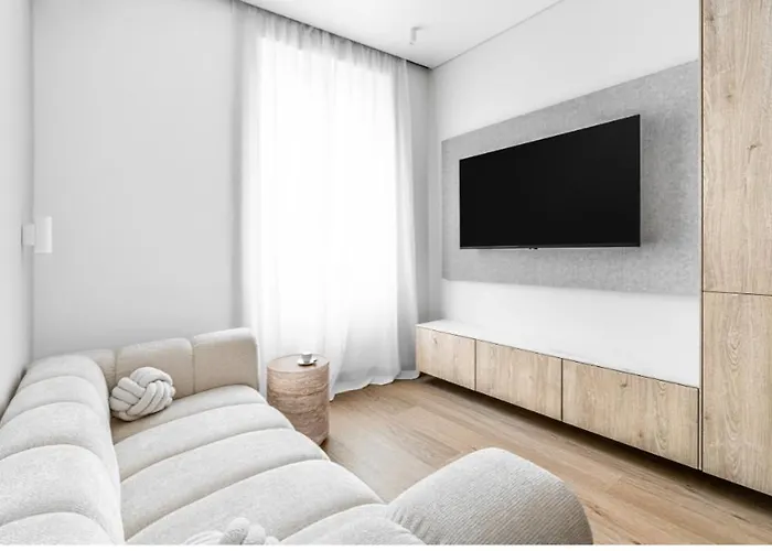 Apartament Furnished 1bd Near Monaco